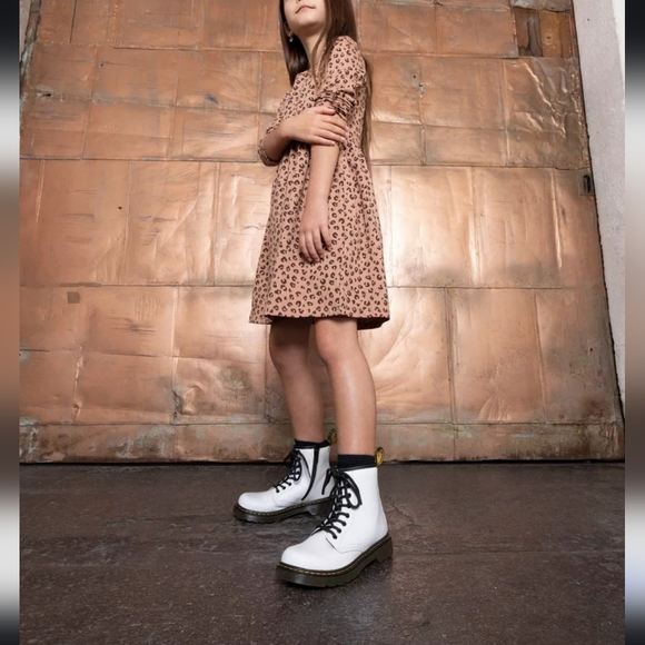 1460 dr martens boots white leather lace up boots size 2 US Junior - Picture 11 of 12
